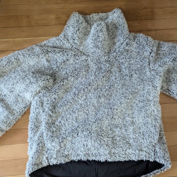 Lululemon Sweater - Picture 2 of 2